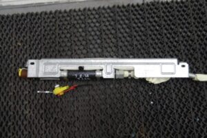 Изображение товара 106133 - 00106133 podushka bezopasnosti potolochnaya levaya Pontiac Vibe 3