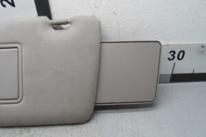 Изображение товара 106235 - 00106235 kozyrek solntsezaschitnyj Peugeot 306 3