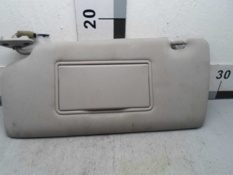 Изображение товара 106235 - 00106235 kozyrek solntsezaschitnyj Peugeot 306