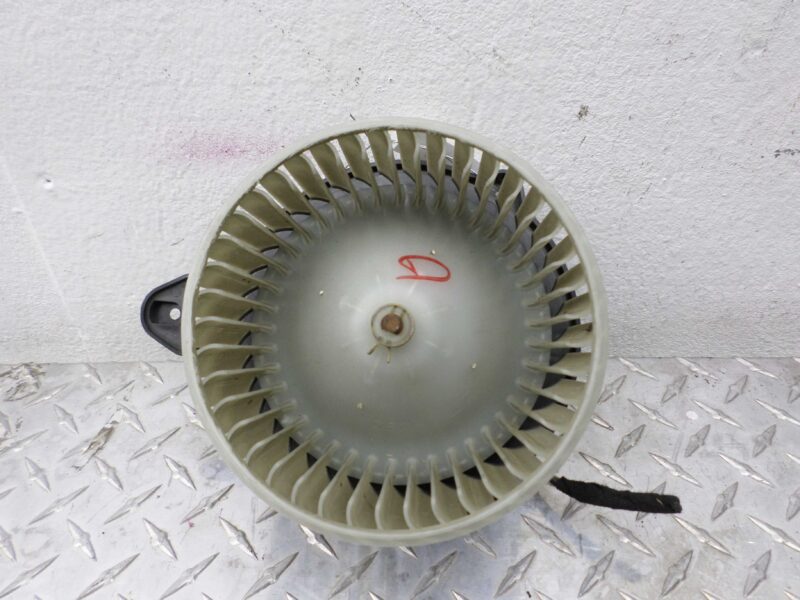 Изображение товара 106237 - 00106237 ventilyator otopitelya (motorchik pechki)