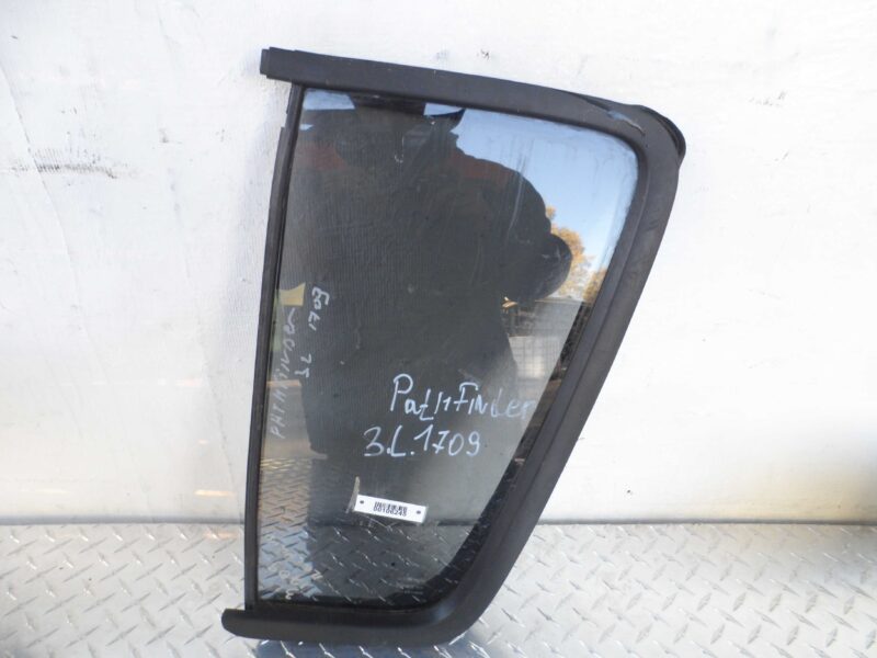 Изображение товара 106245 - 00106245 steklo dveri zadnej levoj LDV Convoy