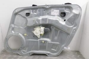 Изображение товара 106449 - 00106449 steklopodemnik perednij pravyj Ford Escort