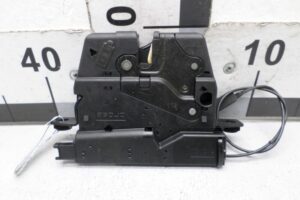 Изображение товара 106491 - 00106491 zamok bagazhnika 