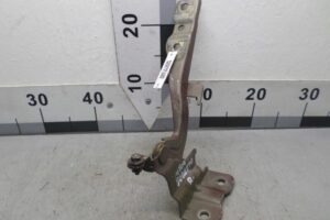 Изображение товара 106504 - 00106504 petlya kapota pravaya Audi TT 1