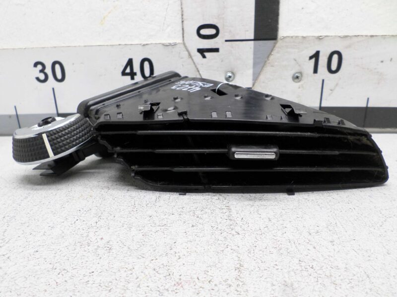 Изображение товара 106560 - 00106560 deflektor obduva salona