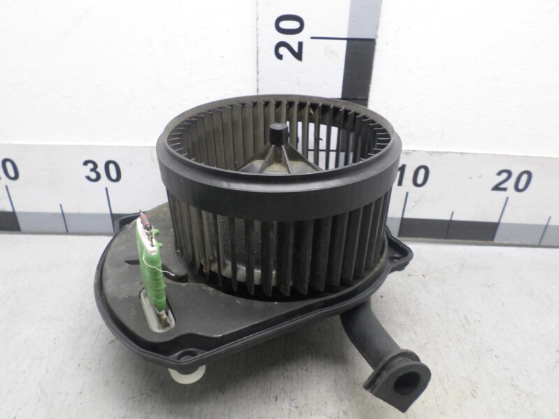 Изображение товара 106574 - 00106574 ventilyator otopitelya (motorchik pechki)