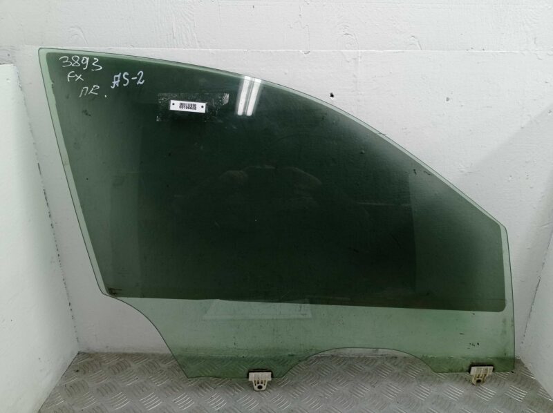 Изображение товара 106608 - 00106608 steklo dveri perednej pravoj