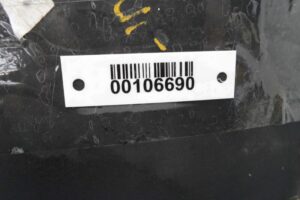 Изображение товара 106690 - 00106690 zaglushka (reshetka) v bamper Volvo V50 1