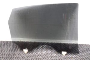 Изображение товара 106775 - 00106775 steklo dveri zadnej levoj 2