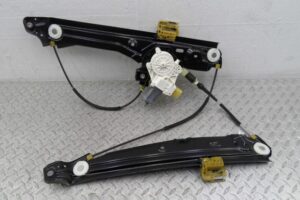 Изображение товара 106895 - 00106895 steklopodemnik perednij levyj