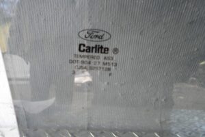 Изображение товара 107030 - 00107030 steklo dveri zadnej pravoj 2