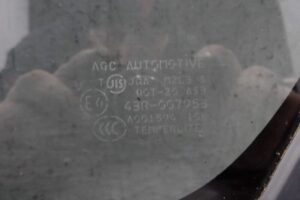 Изображение товара 107148 - 00107148 steklo kuzovnoe levoe 2