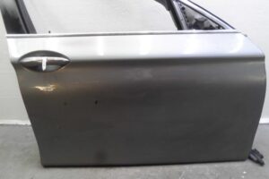 Изображение товара 107335 - 00107335 dver perednyaya pravaya 2