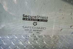 Изображение товара 107380 - 00107380 steklo dveri zadnej pravoj 3