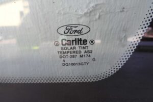 Изображение товара 107564 - 00107564 steklo dveri perednej levoj Dodge Nitro 2