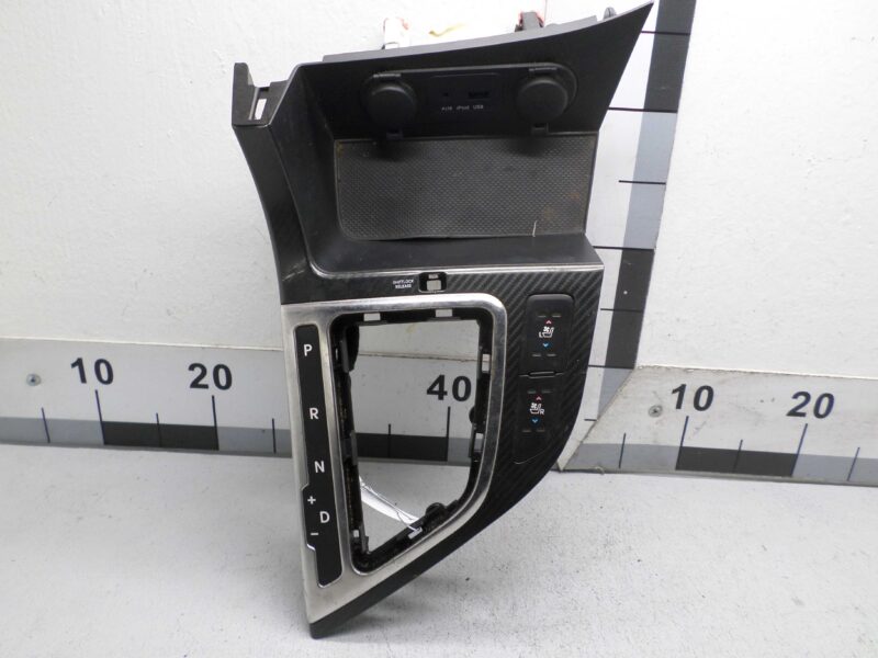 Изображение товара 107582 - 00107582 panel tsentralnoj konsoli