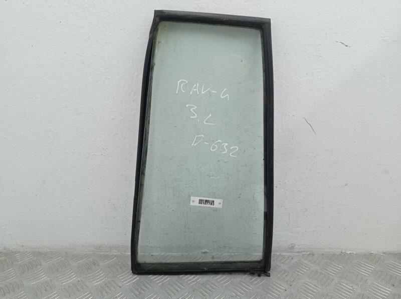 Изображение товара 107783 - 00107783 steklo dveri zadnej levoj Rover 600