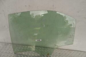 Изображение товара 107810 - 00107810 steklo dveri zadnej levoj Dodge Caravan