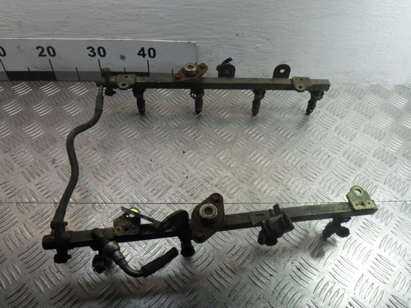 Изображение товара 107827 - 00107827 toplivnaya rampa SAAB 9 3