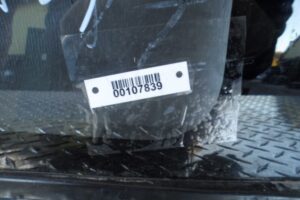 Изображение товара 107839 - 00107839 steklo kuzovnoe pravoe Lexus RX 1