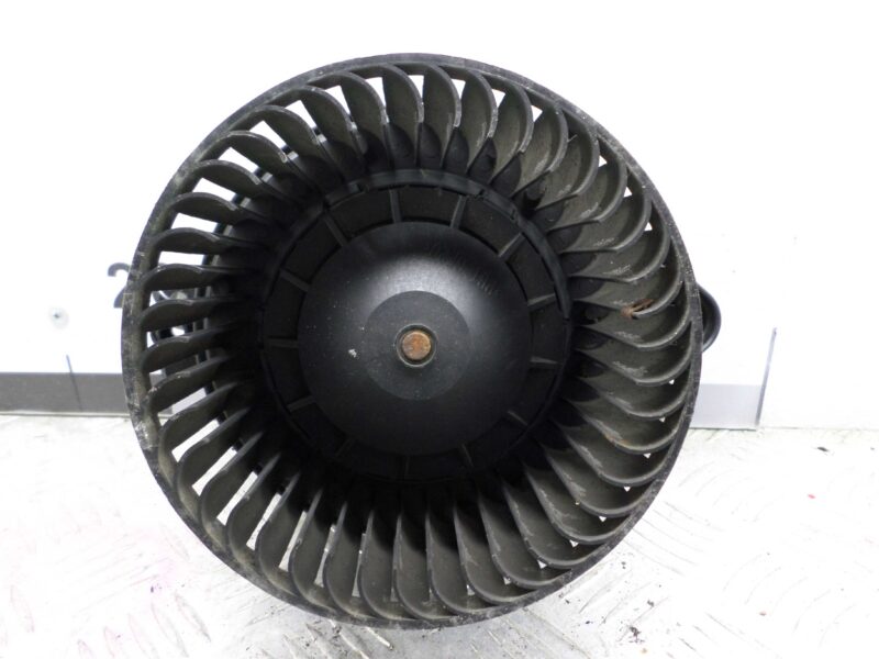 Изображение товара 107952 - 00107952 ventilyator otopitelya (motorchik pechki)