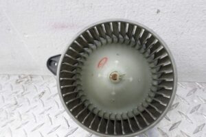 Изображение товара 108199 - 00108199 ventilyator otopitelya (motorchik pechki)