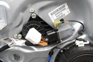 Изображение товара 108202 - 00108202 steklopodemnik zadnij levyj Audi TT 2