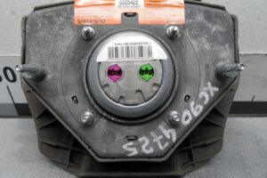 Изображение товара 108256 - 00108256 podushka bezopasnosti voditelya Volvo V50 1