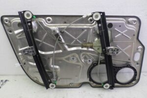 Изображение товара 108484 - 00108484 steklopodemnik perednij pravyj Toyota Carina E