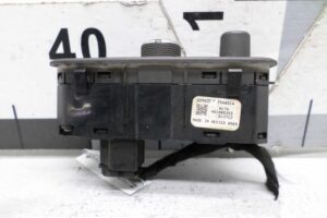 Изображение товара 108571 - 00108571 pereklyuchatel sveta 2