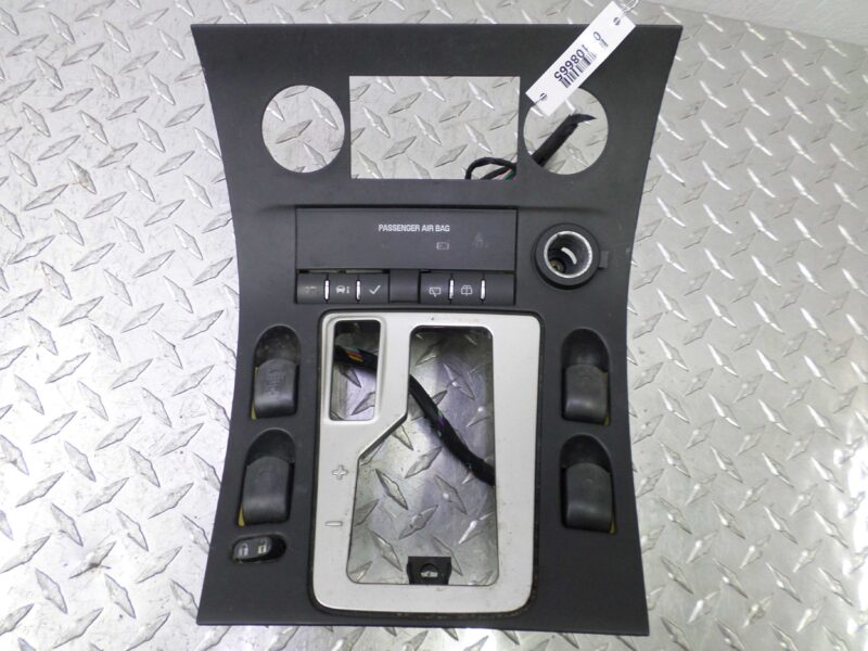 Изображение товара 108665 - 00108665 nakladka kulisy Pontiac Vibe