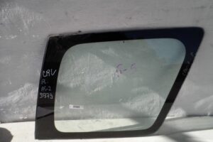 Изображение товара 108693 - 00108693 steklo kuzovnoe pravoe Renault Duster