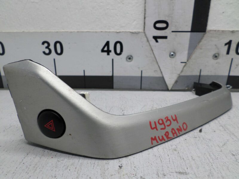 Изображение товара 108846 - 00108846 knopka avarijnoj signalizatsii Lexus LS