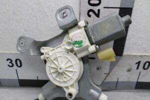 Изображение товара 109032 - 00109032 steklopodemnik zadnij levyj 3