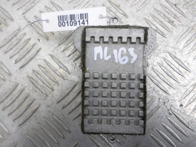 Изображение товара 109141 - 00109141 rezistor otopitelya Ford Fiesta