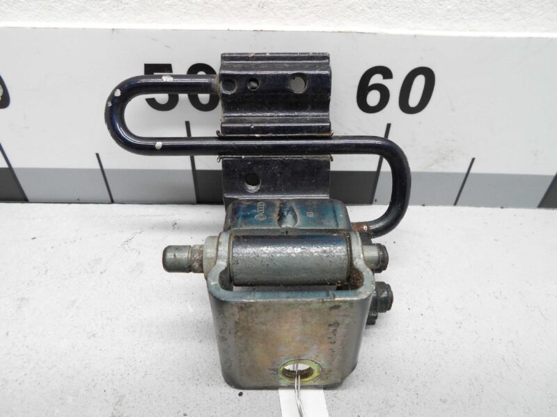 Изображение товара 109174 - 00109174 petlya dveri zadnyaya