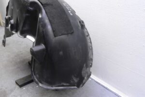 Изображение товара 109233 - 00109233 podkrylok zadnij pravyj Ford Mondeo 2