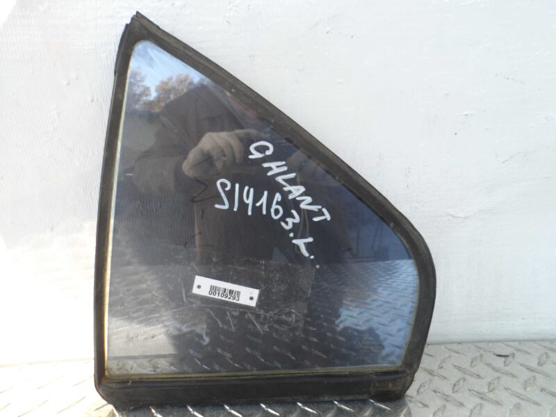 Изображение товара 109293 - 00109293 steklo kuzovnoe levoe