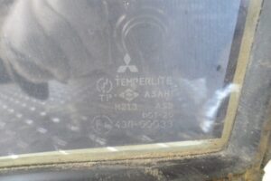 Изображение товара 109293 - 00109293 steklo kuzovnoe levoe 2