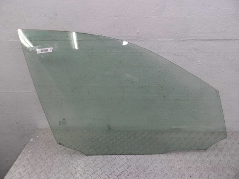 Изображение товара 109296 - 00109296 steklo dveri perednej pravoj Honda Ridgeline