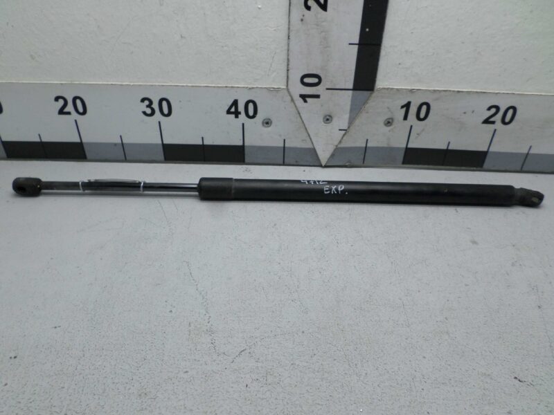 Изображение товара 109438 - 00109438 amortizator kryshki bagazhnika BMW 4 Series