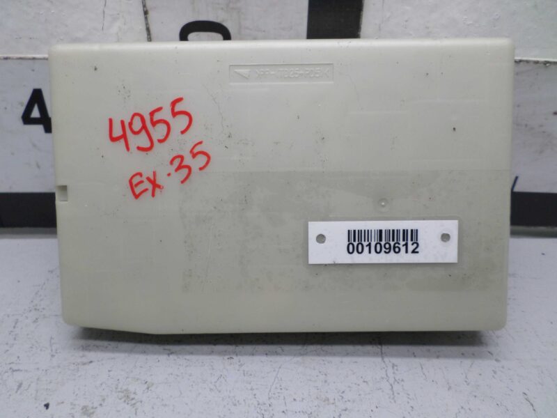 Изображение товара 109612 - 00109612 blok predokhranitelej Toyota Hiace