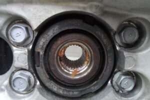 Изображение товара 109807 - 00109807 kulak povorotnyj levyj Toyota Hiace 3