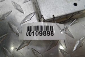 Изображение товара 109898 - 00109898 blok usilitelya radio Toyota Hiace 3