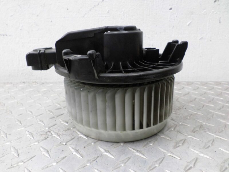 Изображение товара 109956 - 00109956 ventilyator otopitelya (motorchik pechki) Chevrolet Aveo