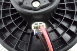 Изображение товара 109979 - 00109979 ventilyator otopitelya (motorchik pechki) Citroen Berlingo 3