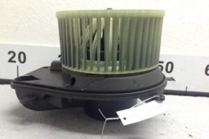 Изображение товара 110045 - 00110045 ventilyator otopitelya (motorchik pechki) Volkswagen Fox 2