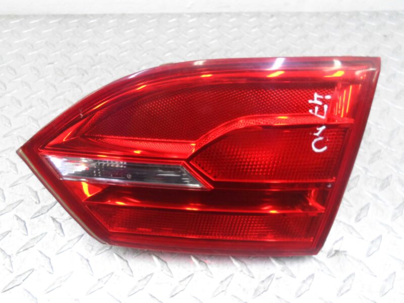 Изображение товара 110249 - 00110249 fonar kryshki pravyj Volkswagen Sharan
