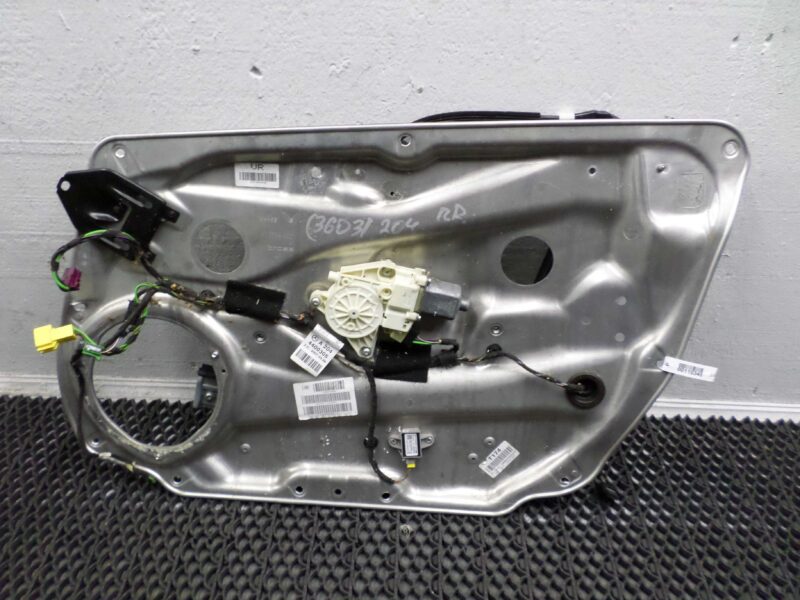 Изображение товара 110345 - 00110345 steklo dveri perednej levoj Honda Ridgeline