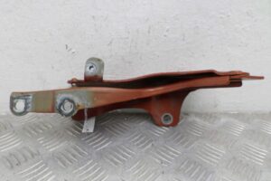 Изображение товара 110384 - 00110384 petlya kapota levaya Pontiac TransSport 2